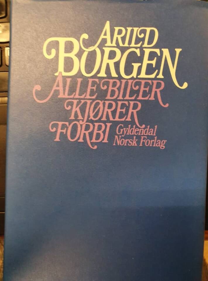 Alle biler kjører forbi