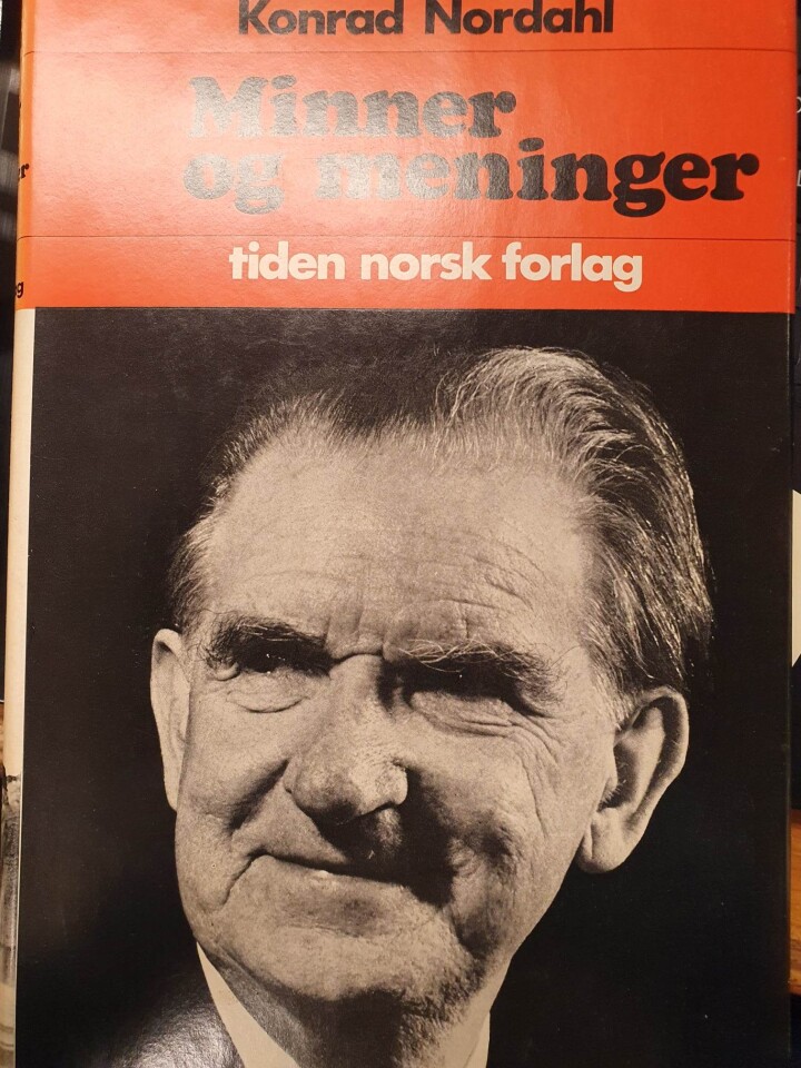 Minner og meninger