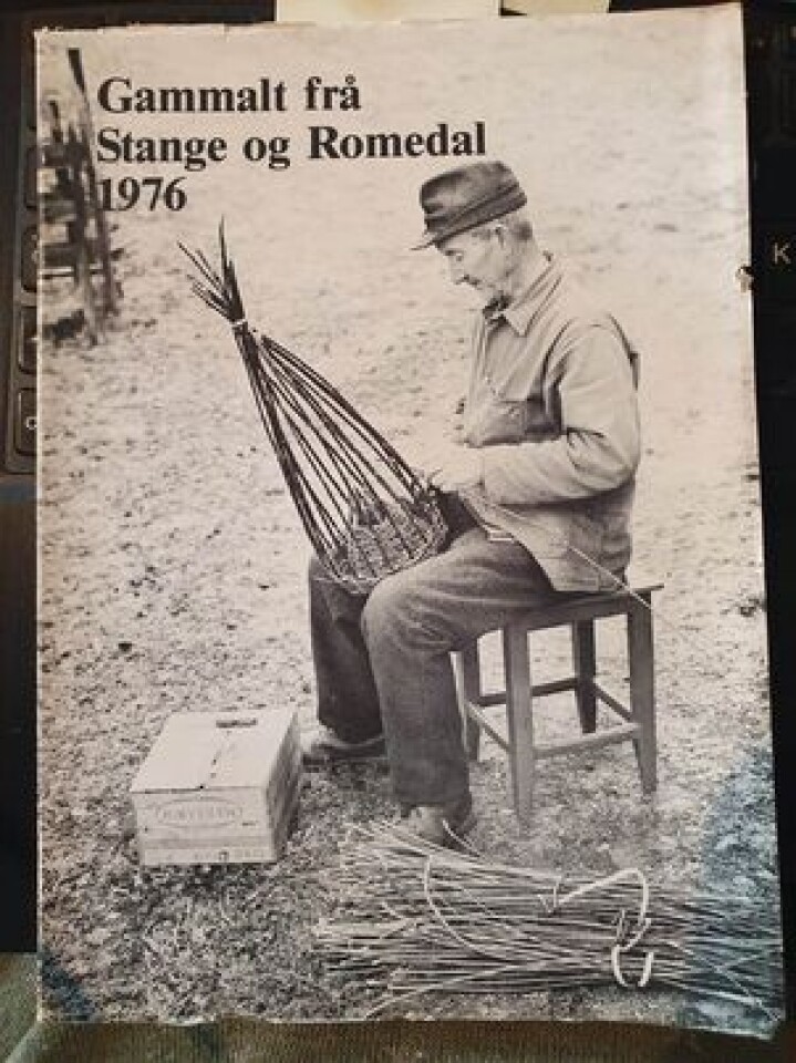Gammalt frå Stange og Romedal 1976