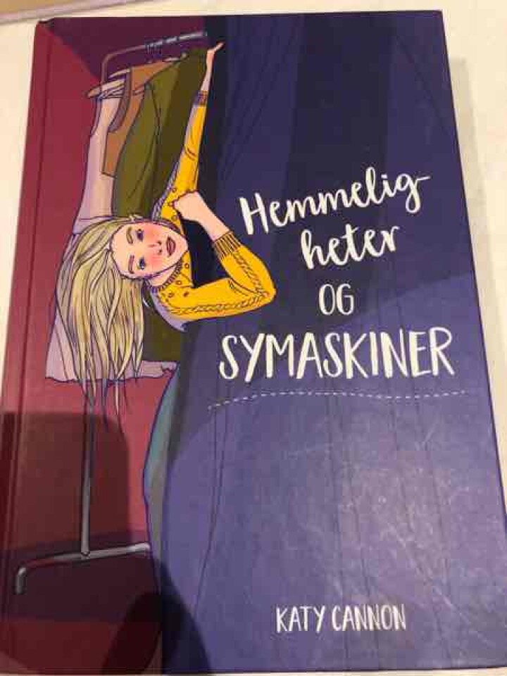 Hemmeligheter og symaskiner