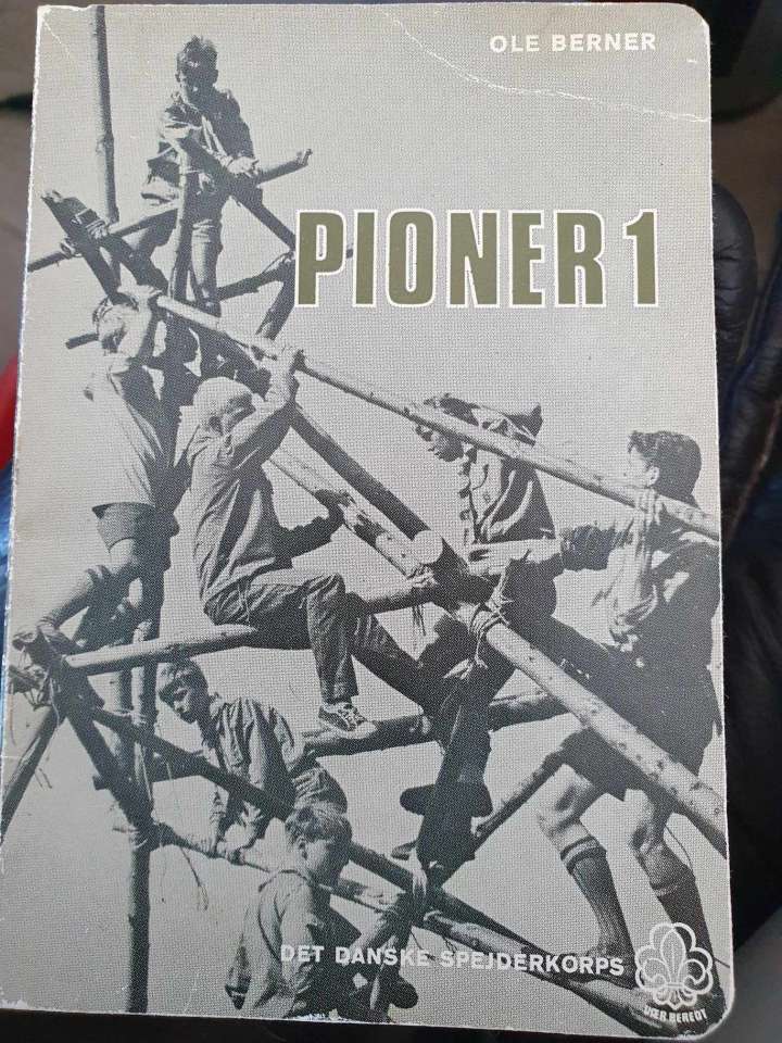 Pioner 1