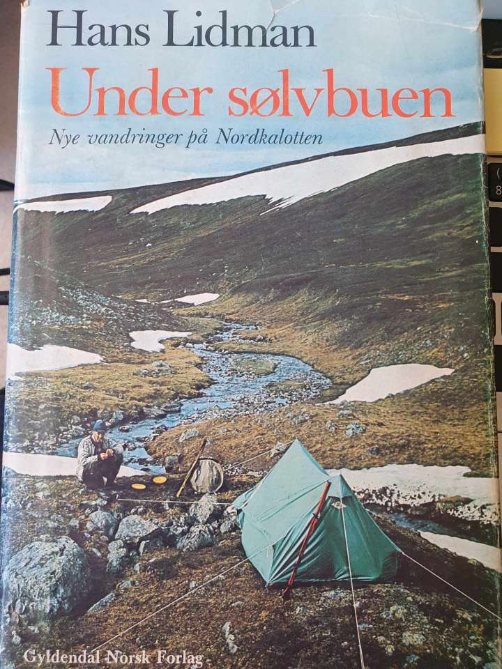 Under sølvbuen