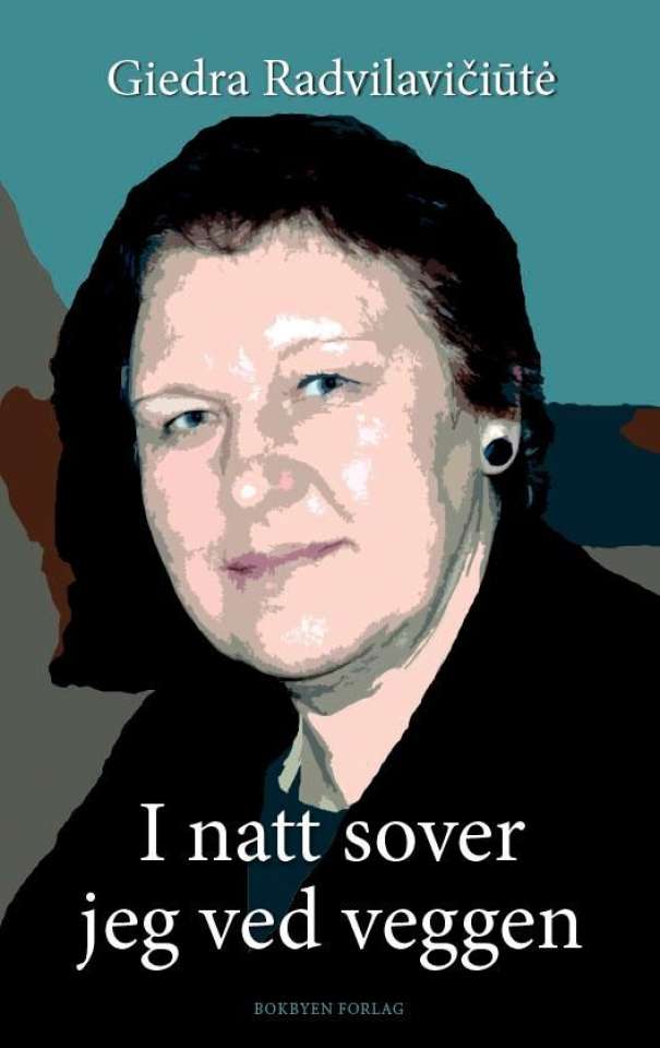 I natt sover jeg ved veggen