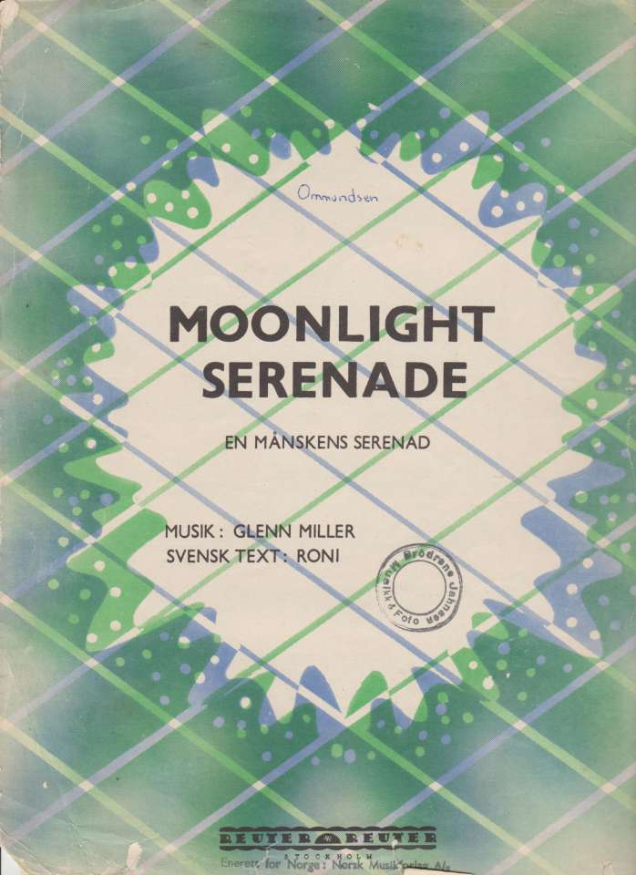 Moonlight serenade